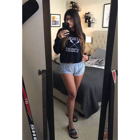 The Hottest Mia Khalifa Photos Around The Net 12thblog