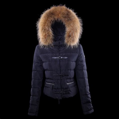 Doudoune Femme Moncler Blanche Chapka Doudoune Pull Vetement D Hiver