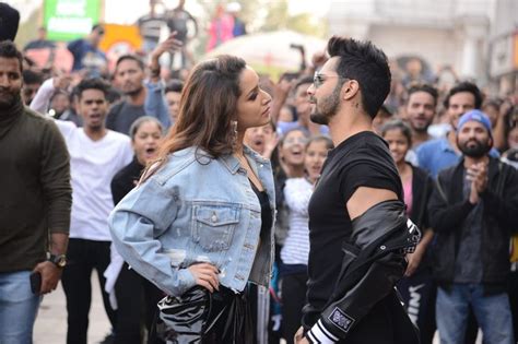 Varun Dhawan And Shraddha Kapoor Launch Illegal Weapon 2 0 In Style