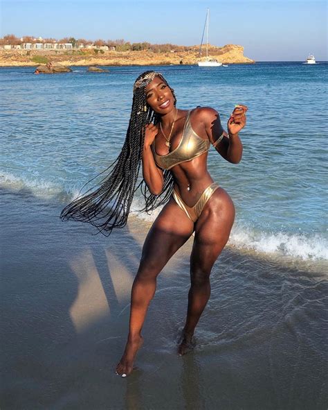 Brittne Jackson Sexy Fitness Non Nude Collection Photos