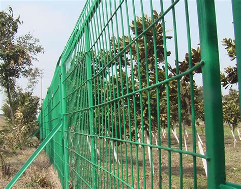 Security Wire Mesh Fence Chain Link Fencing Expanded Metal Fencing Weld