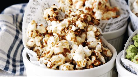 Marshmallow Caramel Popcorn | Tastemade