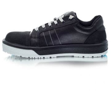 Zapatilla Ombu Sneaker Negro T C Punt Composite Arco Maquinarias S A