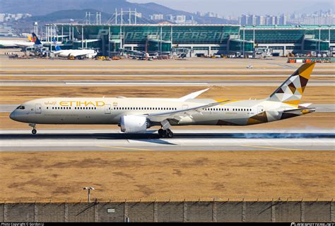 A Bmd Etihad Airways Boeing Dreamliner Photo By Gordon Li Id