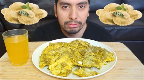 Spinach And Ricotta Stuffed Pesto Ravioli Mukbang Eating Show Pasta