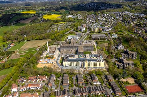 Velbert aus der Vogelperspektive Baustelle für einen Erweiterungs