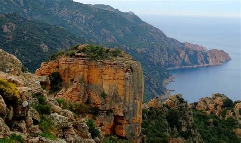 Les Calanche De Piana En Corse Lieu Grandiose D Une Nature Toute