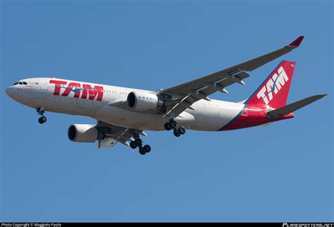 PT MVG TAM Linhas Aéreas Airbus A330 203 Photo by Maggiolo Paolo ID