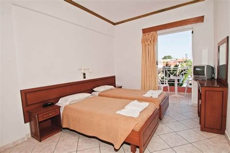 Angelina Hotel Apartments In Sidari Corfu Hotel In Corfu