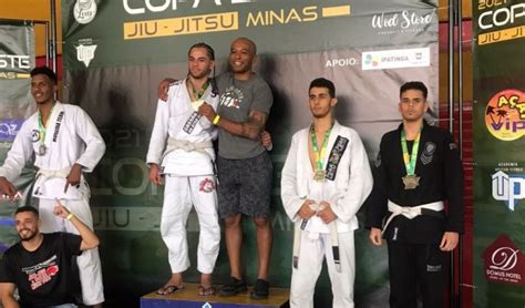 Portal Caparaó Atletas de Manhuaçu trazem 9 medalhas da 4ª Copa Leste