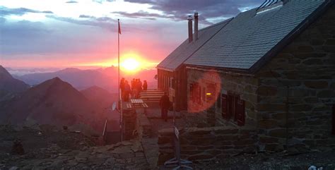 Iffigenalp Wildstrubelhütte Tierbergsattel Fluhseehütte