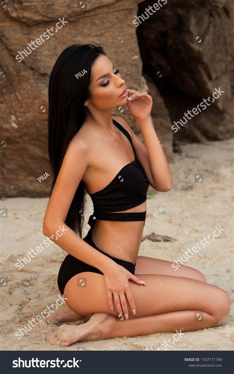 Sexy Beautiful Brunette Woman Luxury Girl Stock Photo Edit Now 1107171740