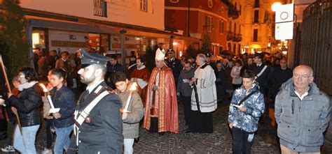 La Via Crucis Di Oropa Apre Il Triduo Pasquale Tutti Gli Appuntamenti