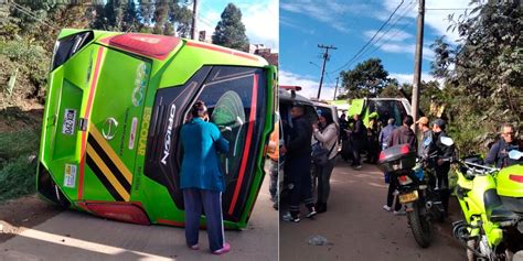 Ruta Escolar Se Volcó En El Sur De Bogotá Varios Menores Heridos