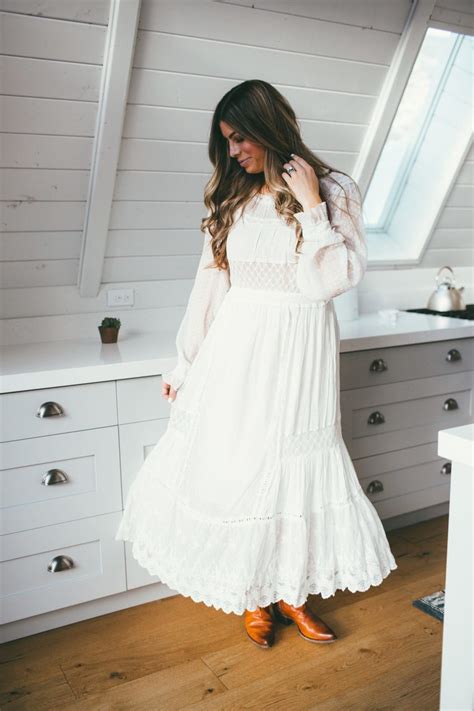 Prettiest winter white dresses under $100! - Mint Arrow