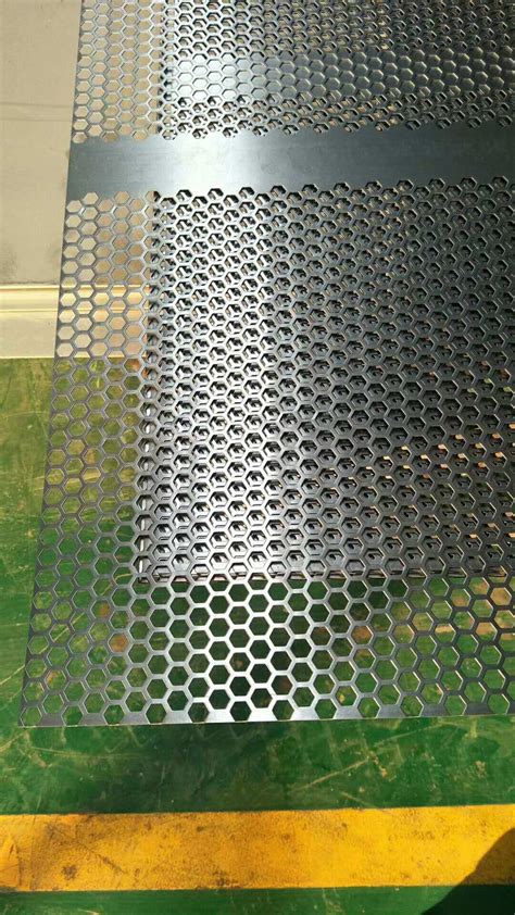 Stainless Steel Round Hole Perforated Metal Mesh Punched Metal Sheet