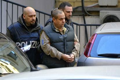 Omicidio Fanella Cinque Arresti In Cella Ex Estremisti Di Destra