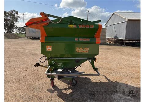 Used Amazone Za M Spreader Trailers In Listed On Machines U