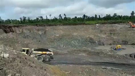 Video Viral Detik Detik Tanah Longsor Mirip Likuifaksi Terjang Area