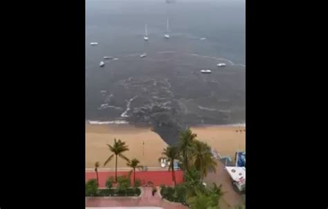 Descargan Aguas Negras En Playas De Acapulco Tikaa