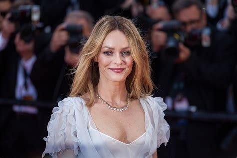 Vanessa Paradis Moi J Essaie De Me Faire Du Bien Ou Comment Rester