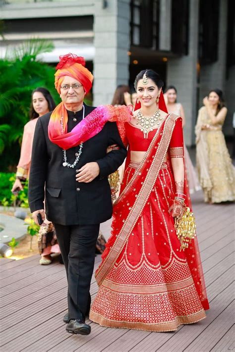 Real Brides Who Wore Rocked Minimalist Lehengas On Their Big Day