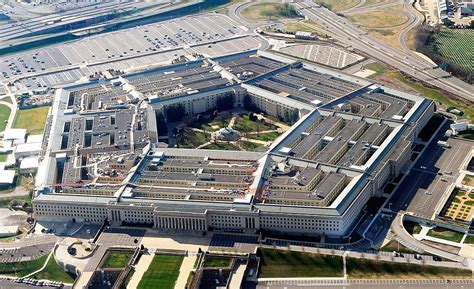 Пентагон - здание Министерства обороны США
