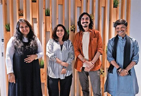 ‘vaarso Etle Gujarati Sangeet Ni Aakhi Thaali