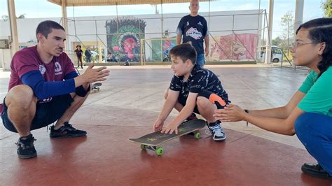 Escolinhas De Esportes Est O Matr Culas Abertas Para Aulas De Skate