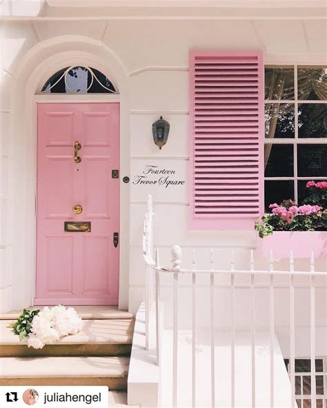 Pink Front Door And Pink Shutters Pink Door Pink Houses Pink Front Door