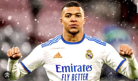 Breaking Kylian Mbappe Signs Year Contract With Real Madrid Details