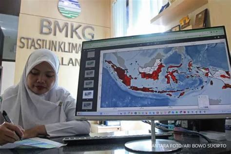 BMKG Ramal Cuaca Jakarta Besok 4 8 Cerah Hingga Berawan