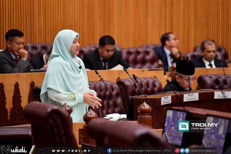 RM9 46 Juta Peruntukan Bantuan Pakaian Sekolah Tahun Ini Berita Parti