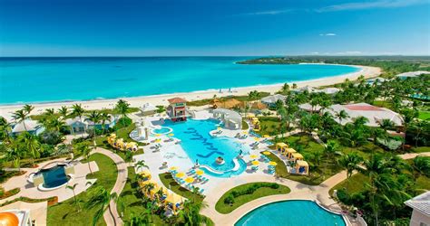 The Bahamas vs Cancun: Where To Go On Vacay? | SANDALS