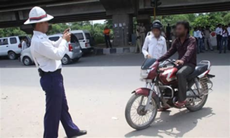 Gurugram Over 1 Lakh People Fined For Traffic Rules Violations In Jan