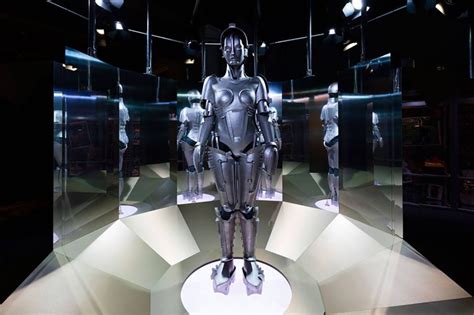 Robots Como Guías Para Museos Eve Museos E Innovación