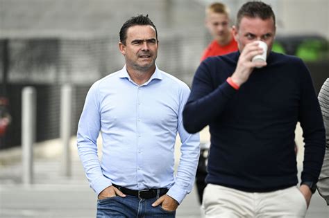 Marc Overmars victime de graves problèmes cardiaques Belgique Royal