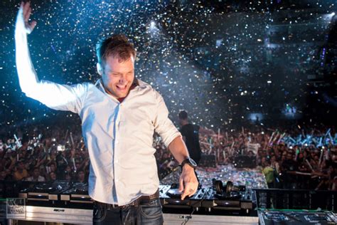 (UPDATE) #DashBerlin: KL Live Show Postponed As DJ/Producer Is Stranded In Heathrow | Hype Malaysia