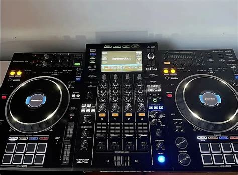 Syst Me Dj Tout En Un Pioneer Dj Xdj Xz Ile De France Audiofanzine