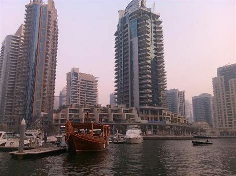 Dubai Marina La Riviera Desde 2654 Dubái Emiratos Árabes Unidos