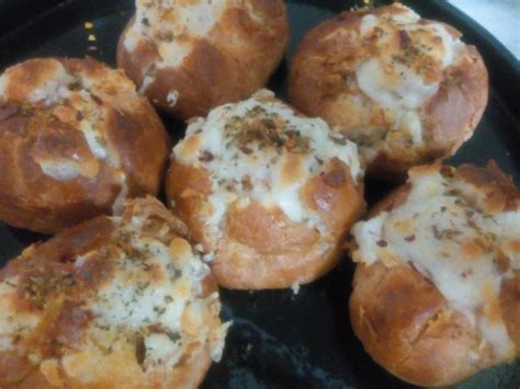 Cheesy Garlic Buns Zayka Ka Tadka