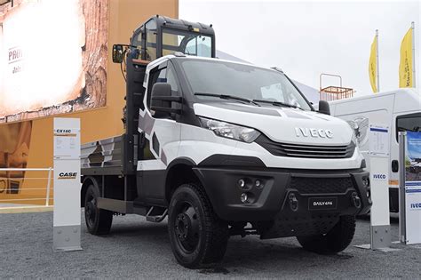 Iveco Presenta En Bauma La Ltima Generaci N De La Daily X