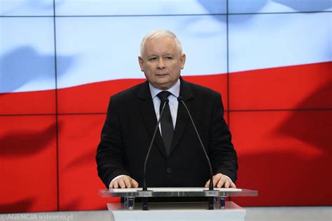 Kaczyński robi krok w tył w sprawie samorządów Ale nie wycofuje się