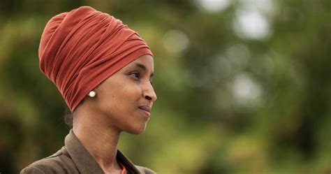 Rep Ilhan Omar Wins Minnesotas 5th Congressional District Primary In