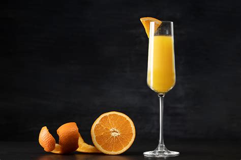 Fashioning the Perfect Wine Cocktail with Lucaris Crystal: Mimosa | Lucaris Crystal