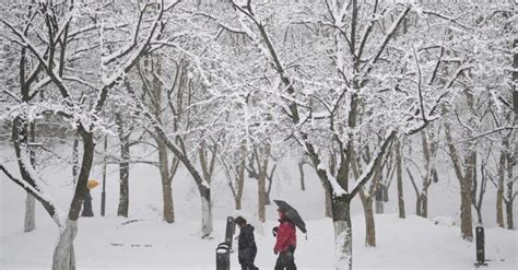 South Korean Capital Records Heaviest One Day Snowfall In December For