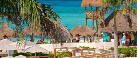 Cancun Vacation Packages: Deals on Cancun Vacations | Hotwire