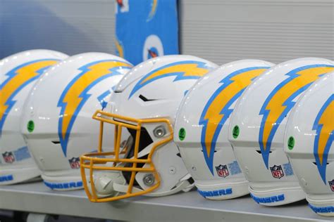 Los Angeles Chargers Game Today TV Schedule Channel And More LAFB