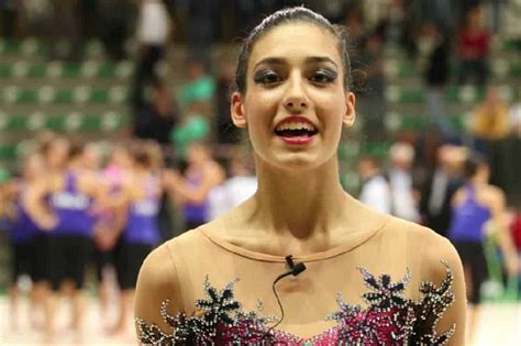 Scandalo Nella Ginnastica Ritmica Italiana La Pedana Trema Tra