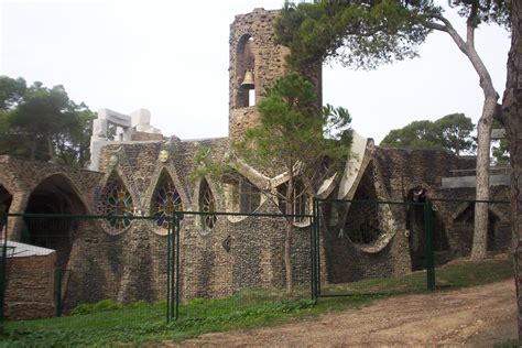 Visita a la Colonia Güell Barcelona bejar biz